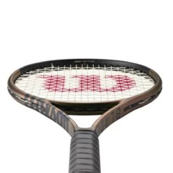 Wilson Blade 98 18X20 V8 -RACQUET GUYS Shop WR078811U 3 Blade 98 v8 18x20 Iridescent.png.cq5dam.web .1200.1200